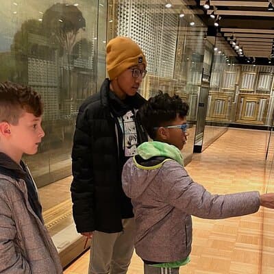 Griffins, Goblet & Gold: An Interactive Magical Arts Museum Tour 3