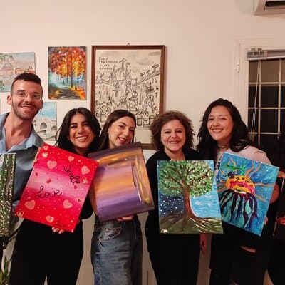 Paint and Free Flowing Wine Art Class in Rome with Pizza 2