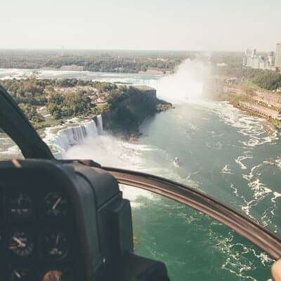 NF USA - Luxury Helicopter Tour with Maid of the Mist & Lunch 2