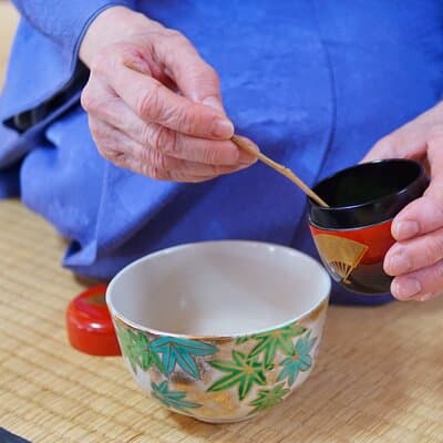 Tokyo Tea Ceremony Class at a Traditional Tea Room 5