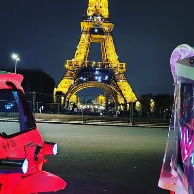 Paris by night in a Private Tuktuk Tour
