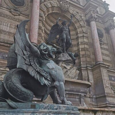 Paris History, Myth and Dragons Walking Tour 3