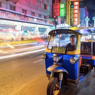 Bangkok Tuk-Tuk Tour by Night with Chinatown Street Food Meal 3