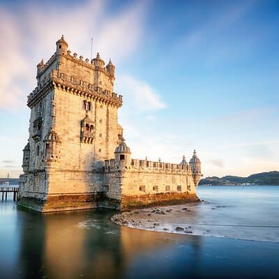 Lisbon Private Half-Day City Tour with Local Driver-Guide