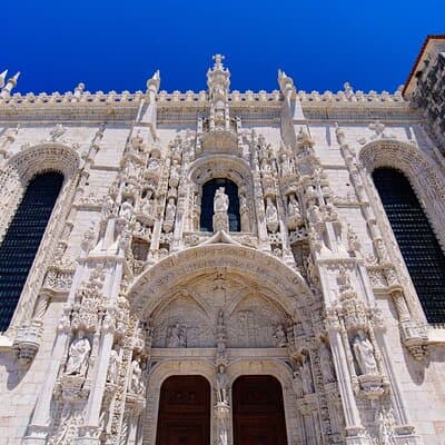Lisbon Private Half-Day City Tour with Local Driver-Guide 4