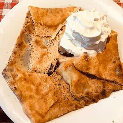 All Inclusive Food & History Tour of Montmartre with Local Guide 5