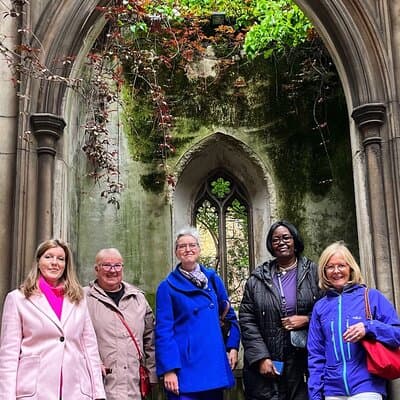 London Hidden Gardens Taxi Tour