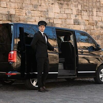 Private One-way Transfer John F. Kennedy Airport To New York 2
