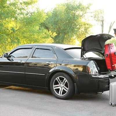 Private One-way Transfer John F. Kennedy Airport To New York 3