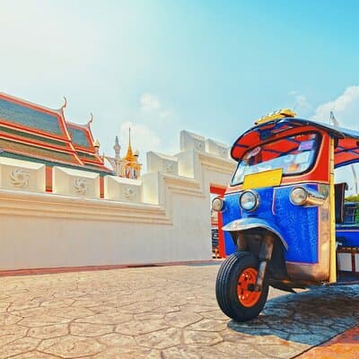 Experience Bangkok with typical Thai tuk-tuk 2