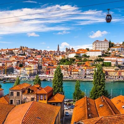 Porto Private Day Trip from Lisbon by Mercedes 2