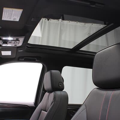 Private Airport Transfer from JFK LGA and EWR to Manhattan 3