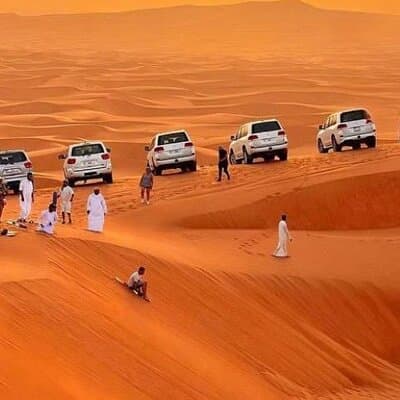 Premium Service | 4x4 Pickup, Camel, Sandboarding, BBQ & Shows 3