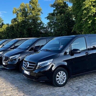 Transfer Charles de Gaulle Airport CDG to Paris 2