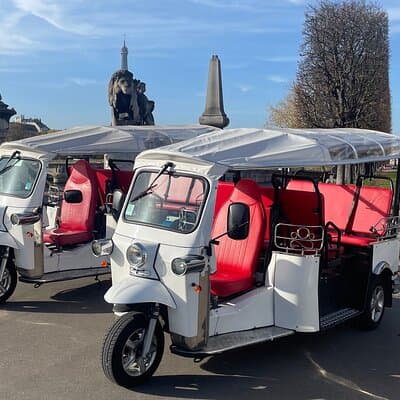 Original Paris E-TukTuk Tour