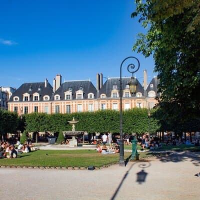 Paris E-Bike Private Tour: Discover the City Highlights in 3hours 5