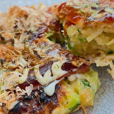 Small-Group Osaka-Style Okonomiyaki Cooking Class