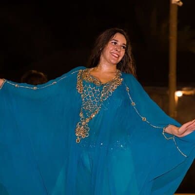 Desert Safari Dubai with BBQ Dinner Buggy Ride and Dune Bashing 2