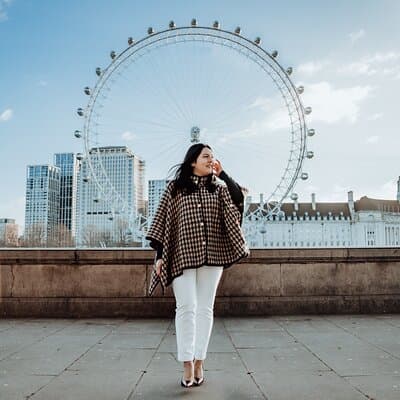 Photoshoot in London with Professional Photographer