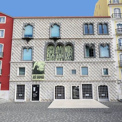 Medieval Lisbon Private Guided Tour for Kids and Families 3