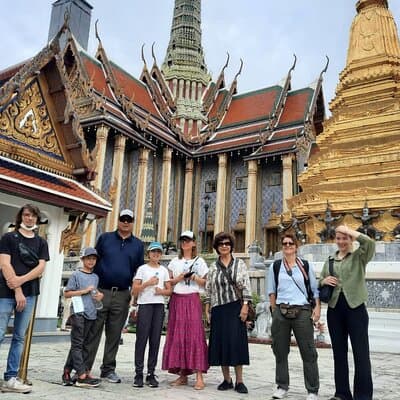 Private Grand Palace & Long-tail boat tour in Bangkok 3