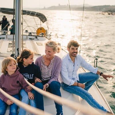 Charms of Lisbon: Alfama Tapas Tour & Sunset Sailing with Wine 3