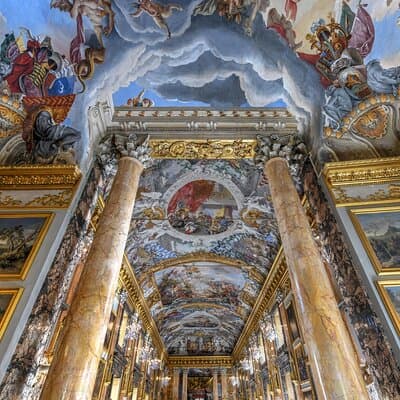2 hours Tour of Galleria Colonna 3