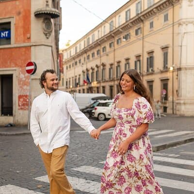 Sunny Photoshoot with a Local in the Heart of Rome 5