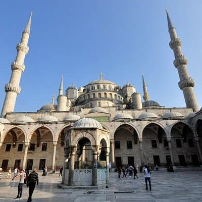 Full Day Istanbul Tour (All Included) 4