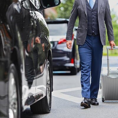 Private Transfer from Haneda Airport to Tokyo 4
