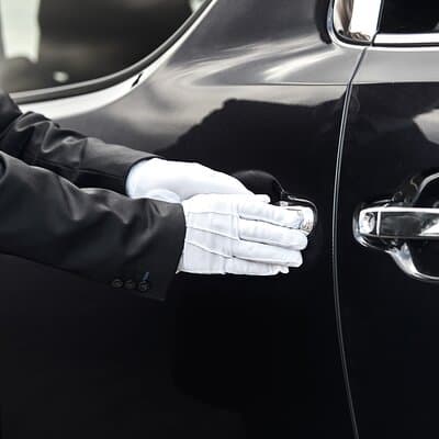 Private Transfer from Haneda Airport to Tokyo 5