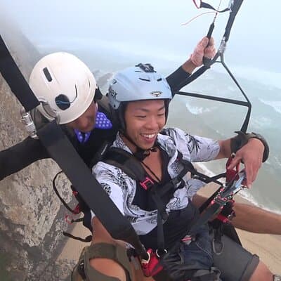 Lisbon Paragliding with Instructor No Experience Required 5