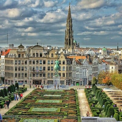 Full day private sightseeing tour to Brussels from Amsterdam 3