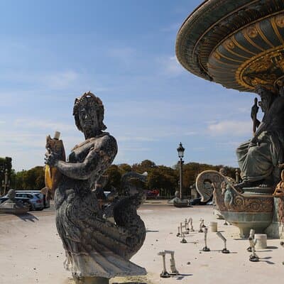 Paris Revolutionary Walking Tour: Iconic French Sights & Stories 5