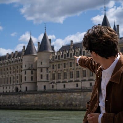 Paris: Ile De La Cité Walking Tour: Discover Paris' Birthplace 2