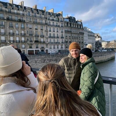 Paris: Ile De La Cité Walking Tour: Discover Paris' Birthplace 5