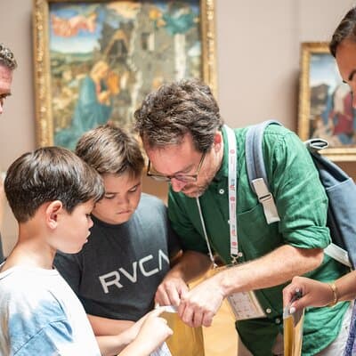 Paris Kids Louvre Treasure Hunt Private Tour