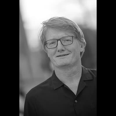 PARIS PHOTO - Joyful stroll for a Private Professional Shoot 5