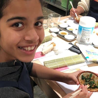 Experience Sushi Making Class in Tokyo 2