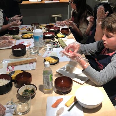 Experience Sushi Making Class in Tokyo 3