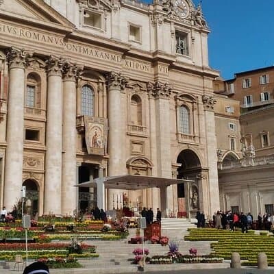 Easter Mass with Pope Leo XIV at Vatican : Private Tour Experience