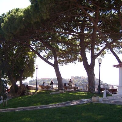 All Lisbon by Tuktuking 3 Hours 4