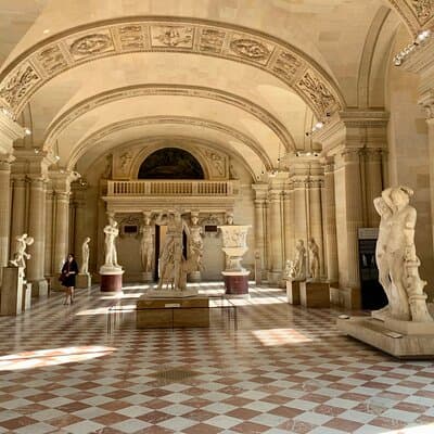 PRIVATE Louvre Wonders & Hidden Treasures Visit 2