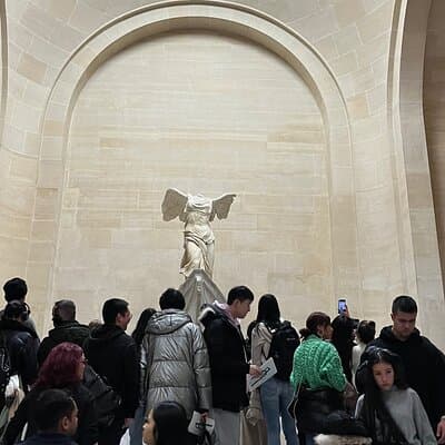 PRIVATE Louvre Wonders & Hidden Treasures Visit 4