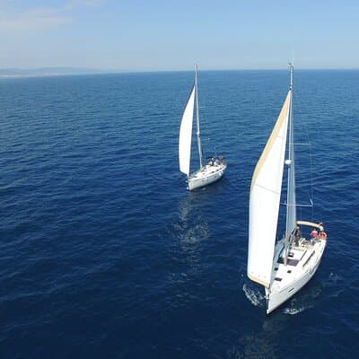 Barcelona Private Romantic Sailing Tour 5