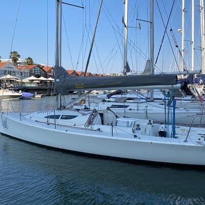 4 Hours Private Swimming/Sailing Tour on Sailboat in Lisbon Beach 4