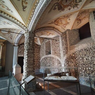 Private Tour to Évora with Wine tasting 3