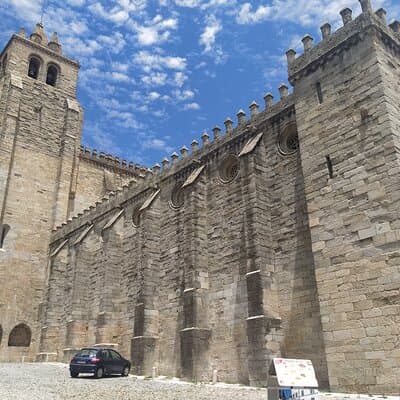 Private Tour to Évora with Wine tasting 4