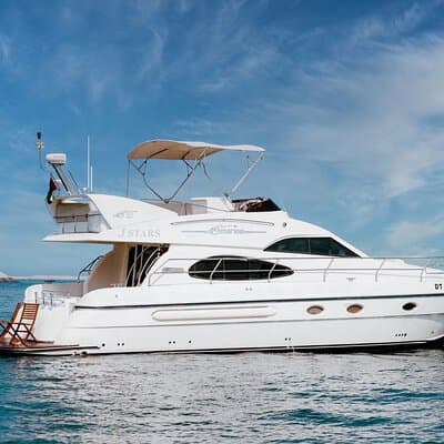 3-Hours Dubai Marina 50ft Private Luxury Yacht Sightseeing Tour