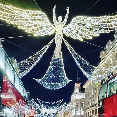 London Christmas Lights Private Guided Taxi Tour 4